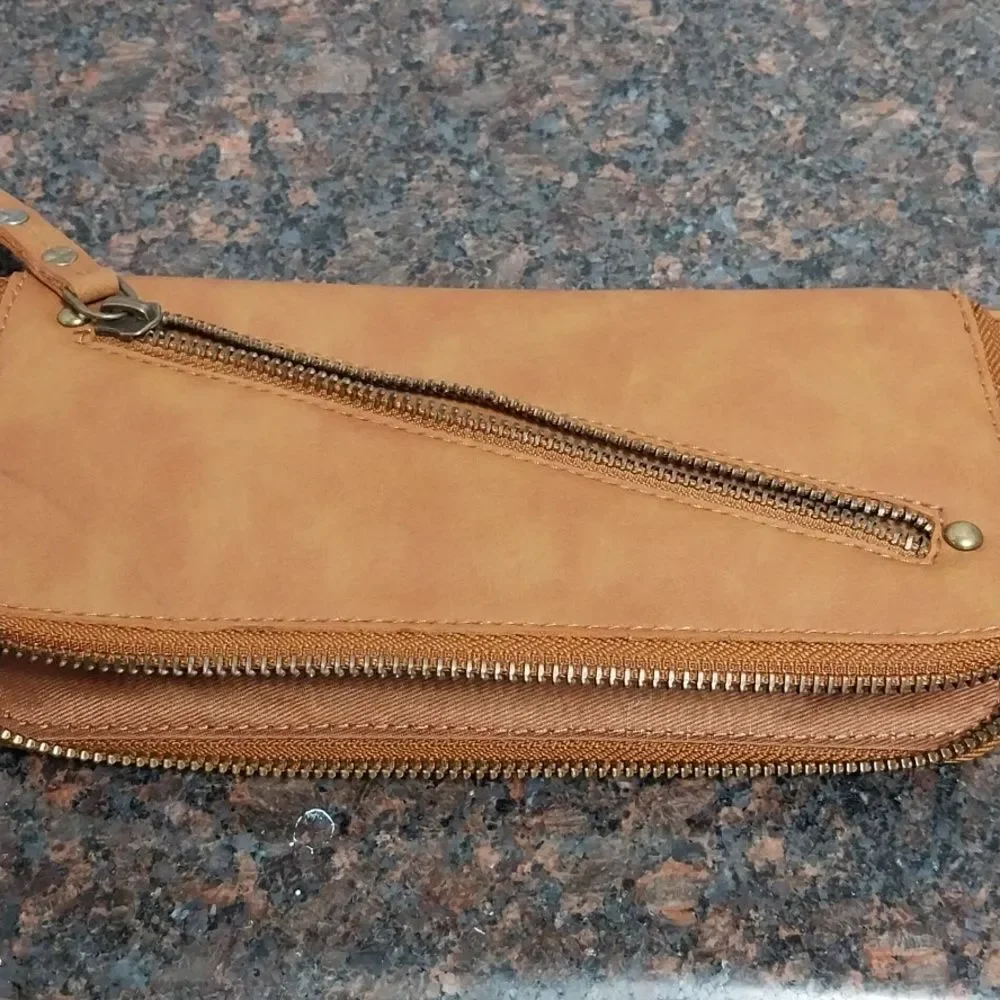 Free People Vegan Wallet...NEW